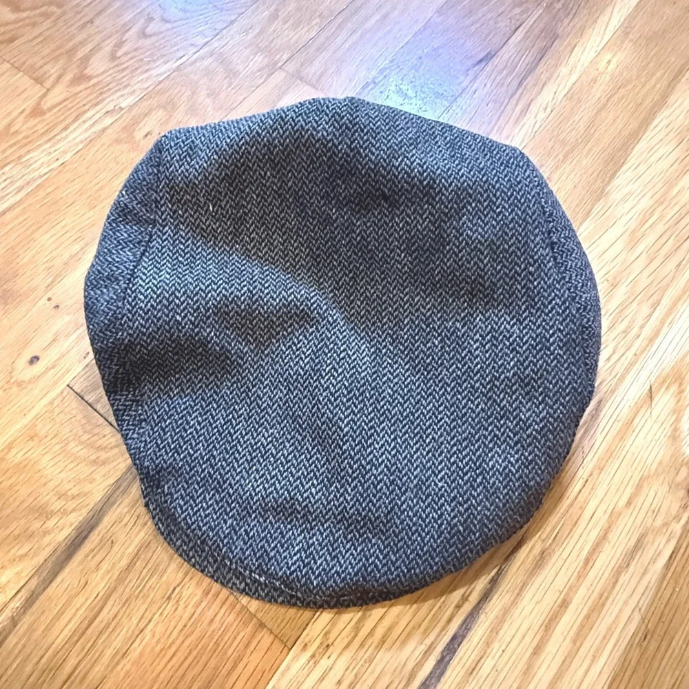 Vintage Grey Herringbone Tweed Flat Cap Newsboy Hat with Fold Down‎ Ear Flaps